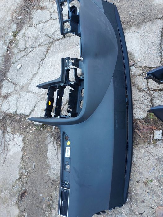 plansa bord audi a6 4F