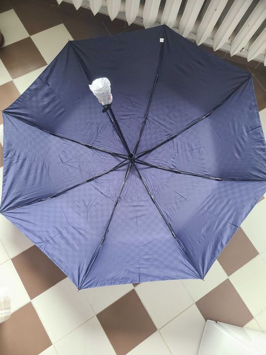 D122см голям автоматичен чадър с клапа за вятър, компактен сгънат 35см