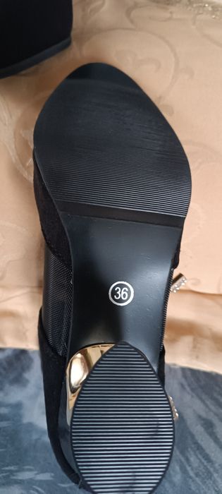 Продам ботильоны