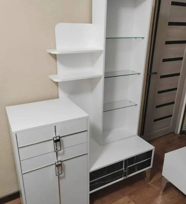 СБОРКА и РаЗБоРКА мебели.