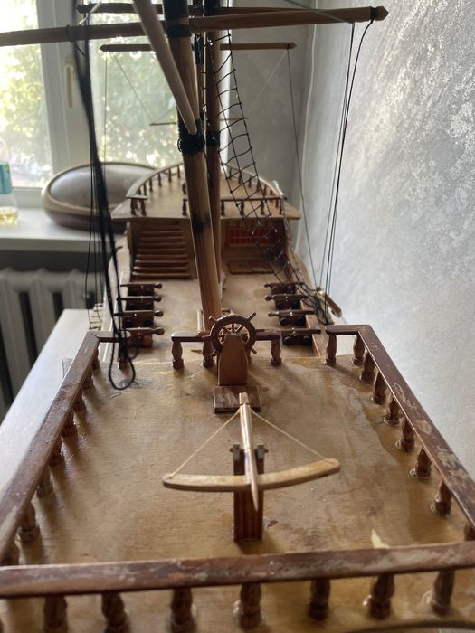 Продам корабль ручной работы. Недоделан!