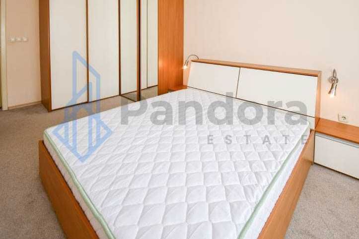 Дава се под наем Четиристаен апартамент в София, Изток - 170 кв.м за 1500 € - Снимка #2