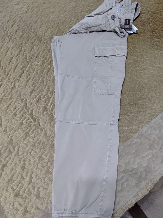 Pantaloni Hugo Boss