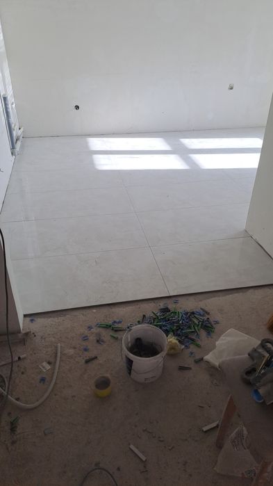 Плиточник(Кафельщик). Укладка керамагранита.