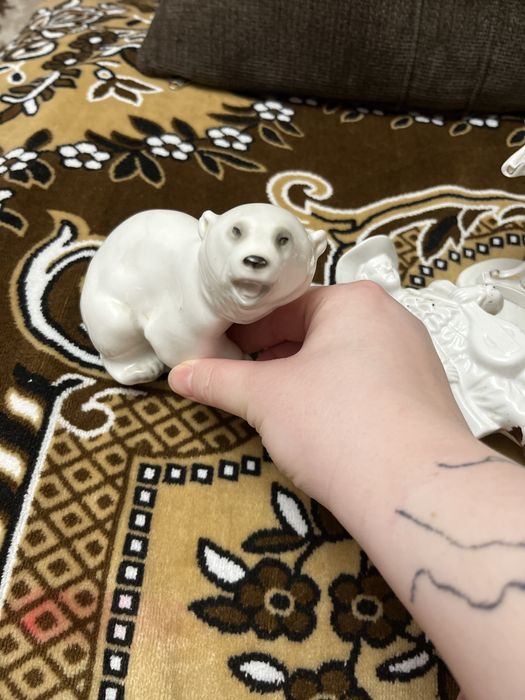 Фарфоровые статуэтки