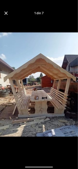 Vand  foisoare de gradina finisate si lacuite acoperite cu tegola