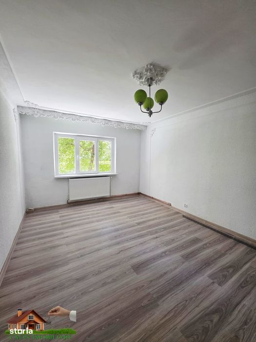 Apartament 2 Camere Decomandat Parter Nicolina Belvedere