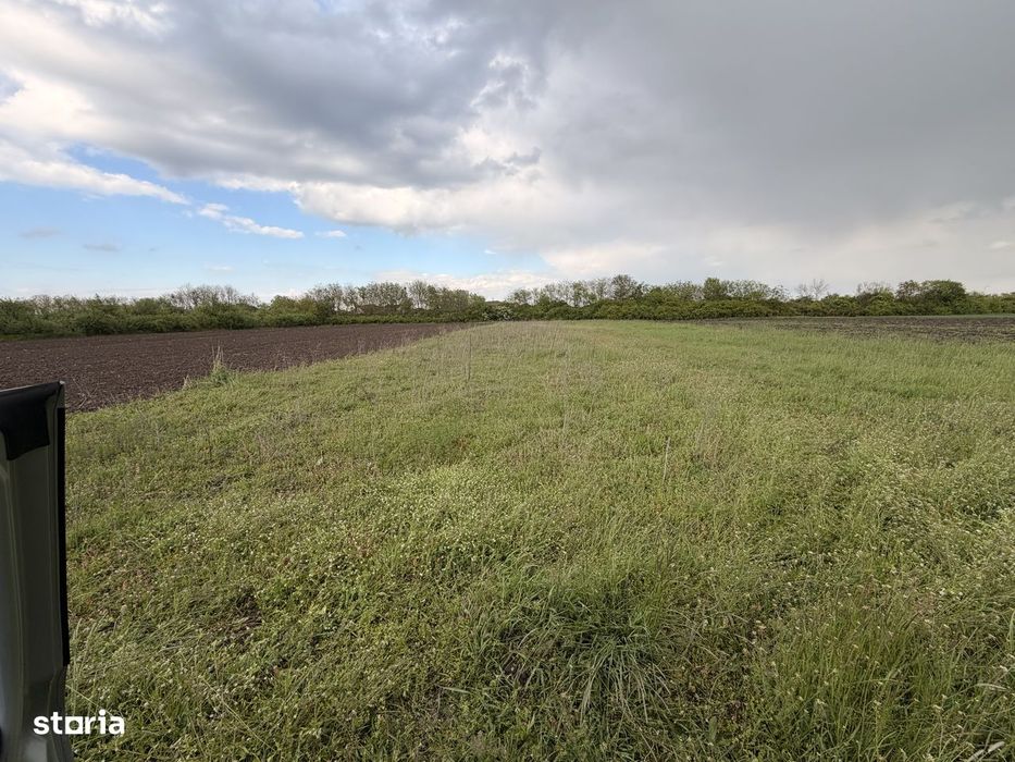 Teren intravilan agricol în rate Sag, cartierul nou