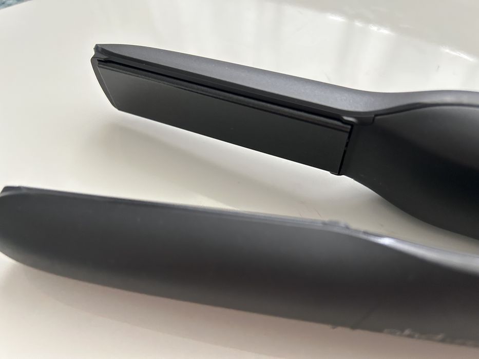 Placa de par cordless GHD Unplugged