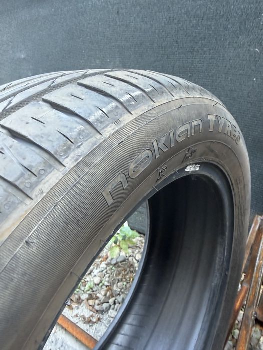 Anvelope 205/55/16 Nokian Tyre si 155/65/14 Continental