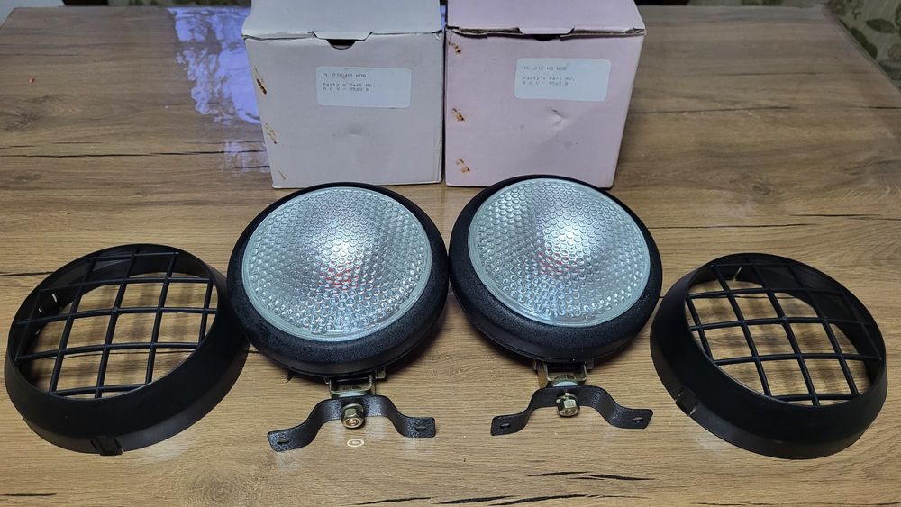 Set 2 x proiectoare bec H3 auto/barca/atv noi