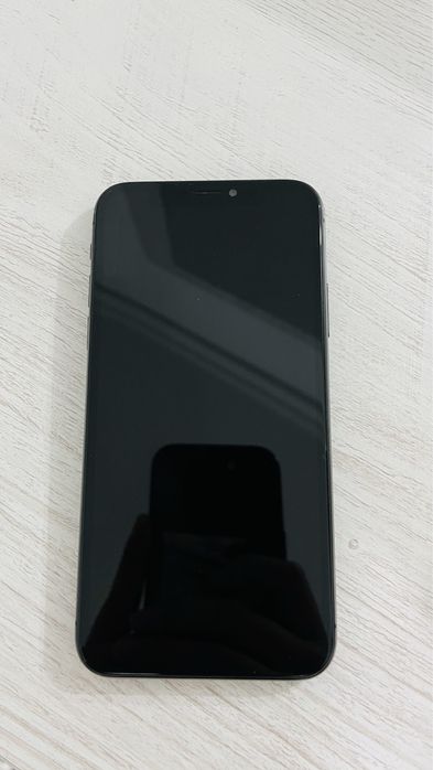 Продается iPhone X