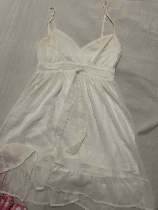 Рокли, поли, два комплекта, къс клин и блестяща елегантна блуза