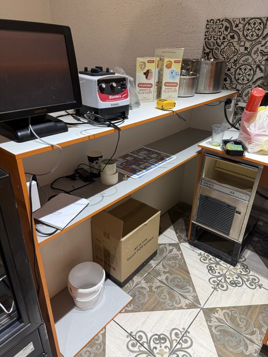 Продается барная стойка или ресершен