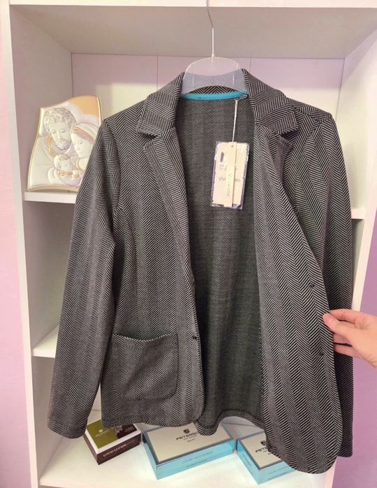 Разкошно дамско сако