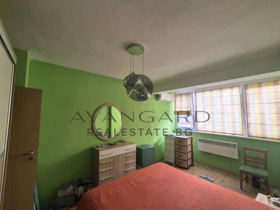 Продава се Двустаен апартамент в Пловдив, Център - 50 кв.м за 1980 €/кв.м - Снимка #3