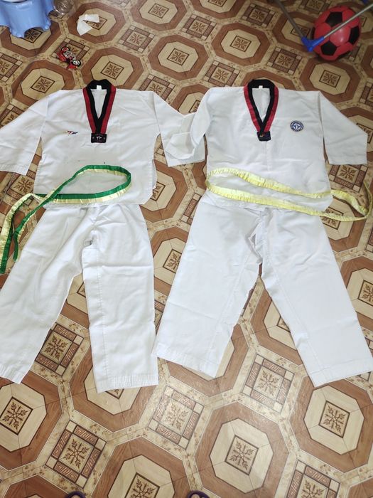Амуниция и кимоно для таэквондо