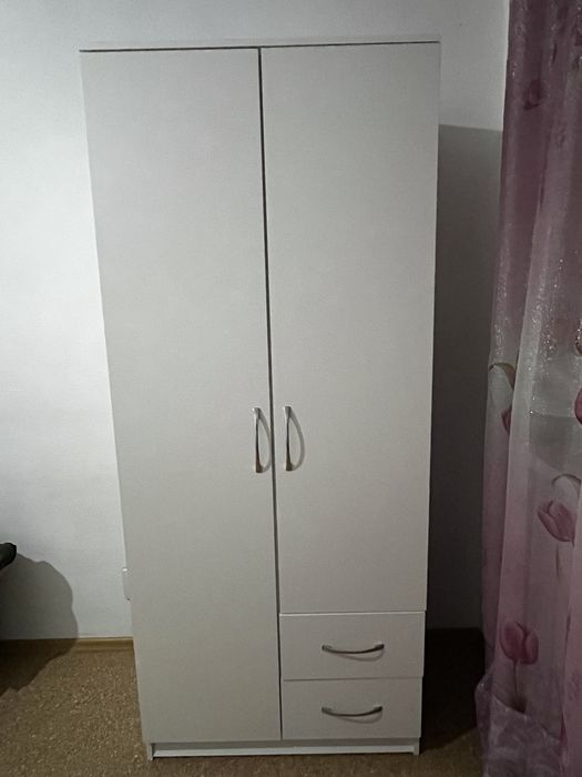 Продам новый шкаф