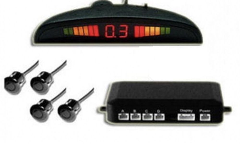 Pretul cu montaj Senzori parcare auto cu display Digital montaj Inclus