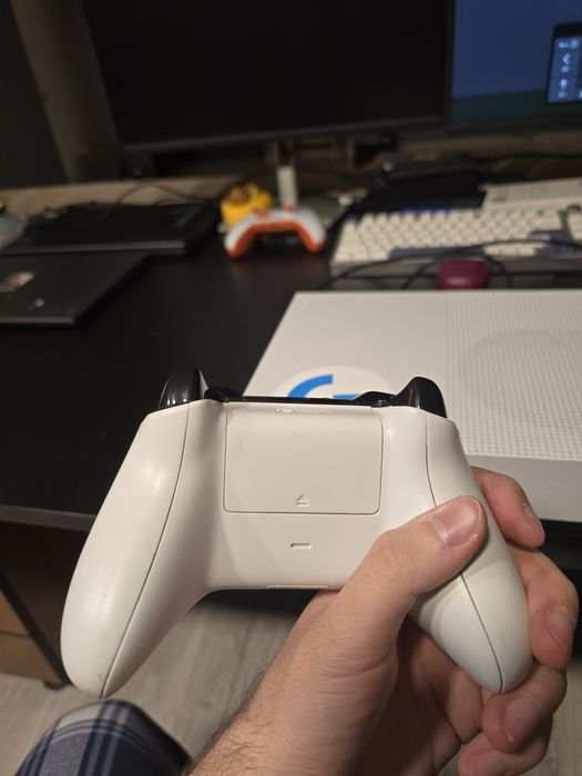 xbox one s 1 tb memorie, 3 manete controllere