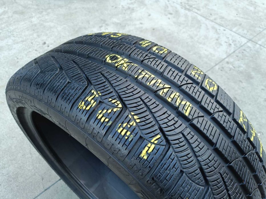O anvelopa iarna 245 40 20 pirelli sottozero 2 run flat profil de 7 mm