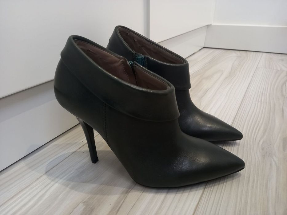 Ботильоны GEORGE  J. LOVE новые