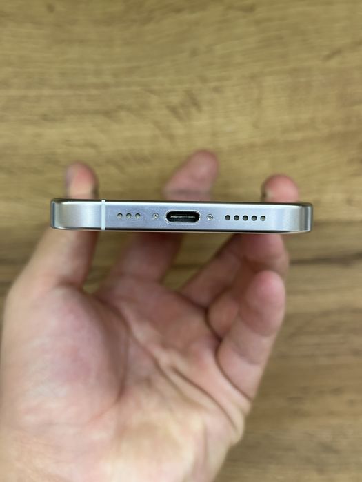 Айфон 16 про 512гб АКБ 91%