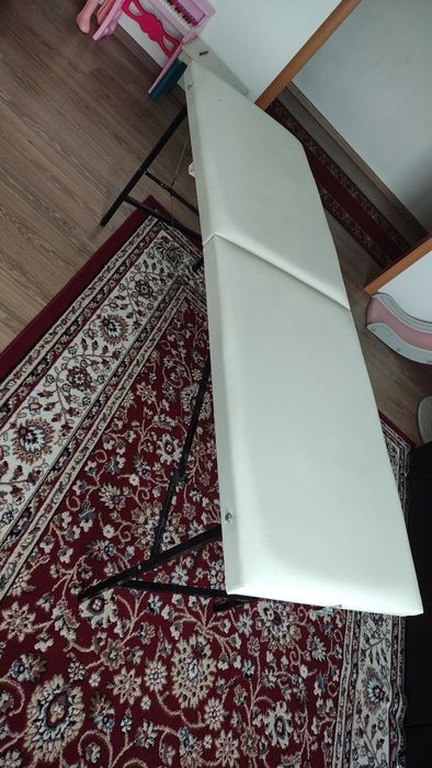 Продам кушетку раскладной