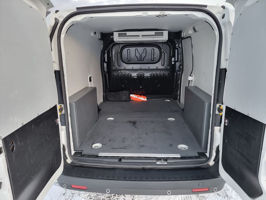 Fiat Doblo Maxi cu  Frig, Anul 2021, 1.6 Cdti, Rate Tbi