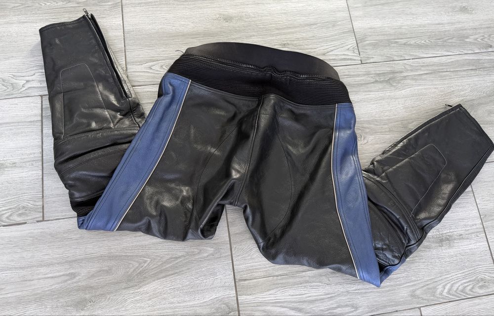 Pantaloni polo piele moto