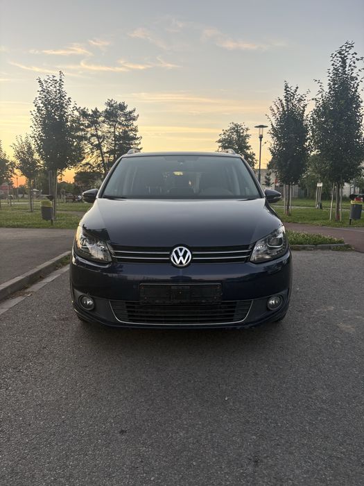 VOLKSWAGEN Touran 2012 — imagine 2