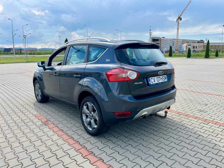 FORD Kuga 2011 — imagine 2