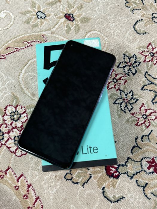 Oppo Reno 5 lite