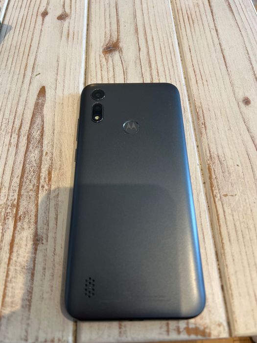 Смартфон Motorola e6s