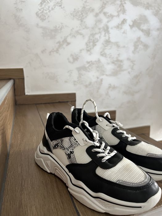 Дамски маратонки