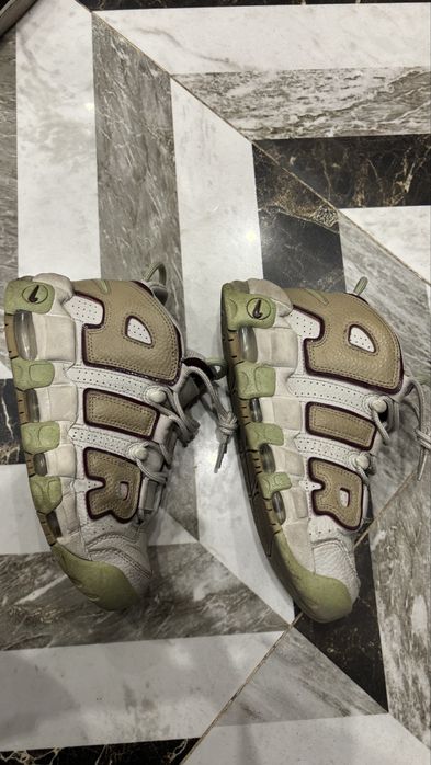 Кроссовки Nike Air Max Uptempo