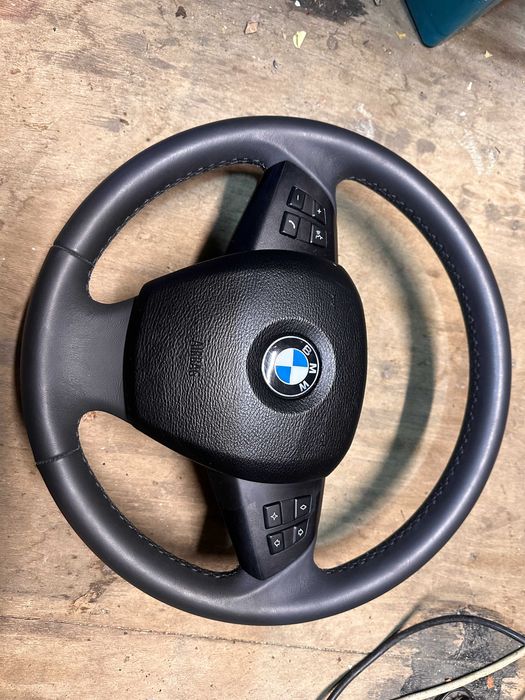 BMW X5 E70 калник, трети стоп, волан