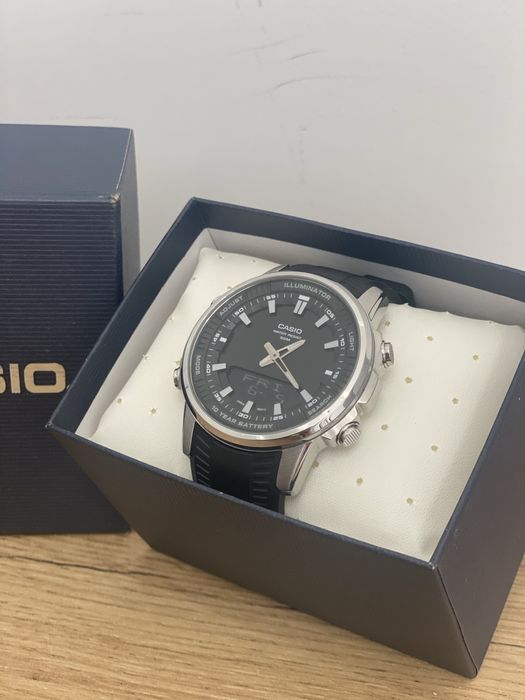 Часы Casio Illuminator