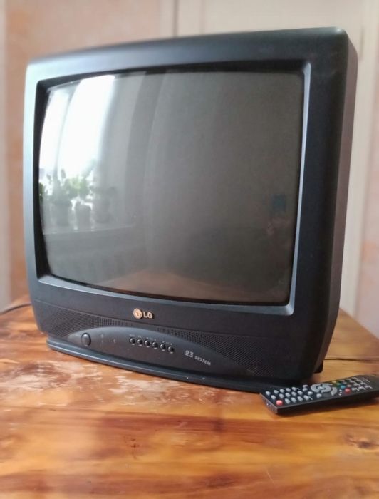 Телевизор  марки LG