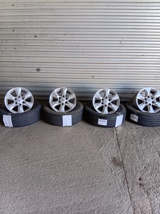 Оригинальные шины с дисками комплект