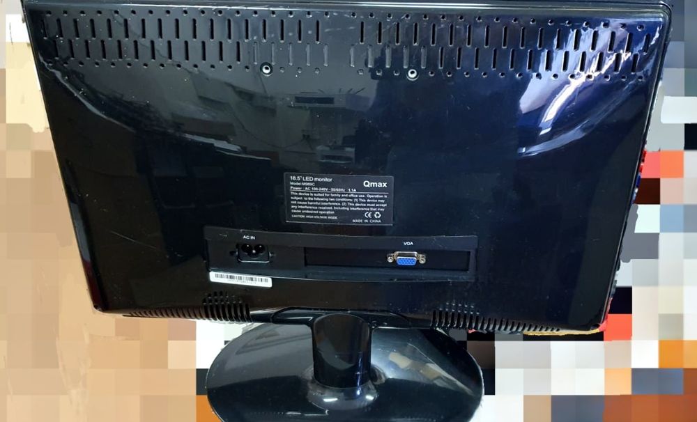 Продаются мониторы Qmax 18'5