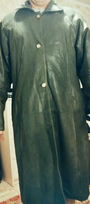 Плащ длинный 50 р зелёный женский