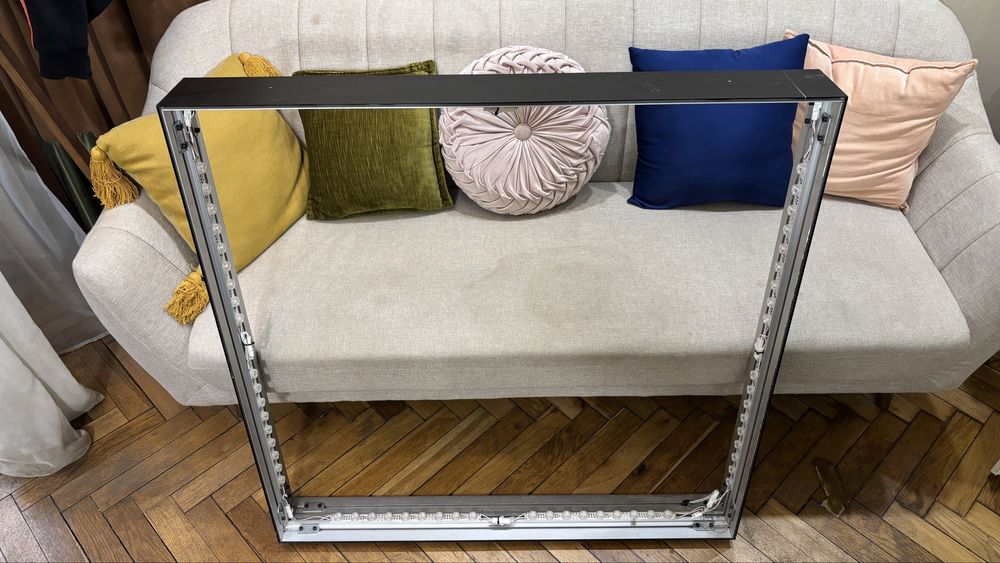 Caseta luminoasa Led - fata dubla - cadru din aluminiu - 100x100x12 cm