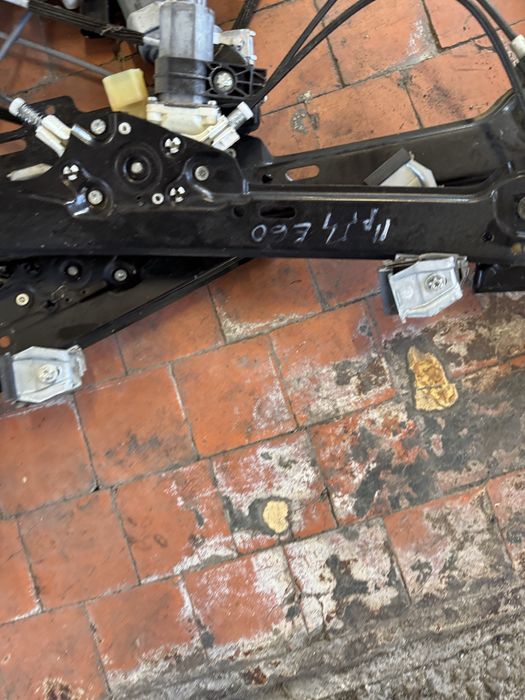 Машинки ел стъкла за бмв е60 е61 е90 е91