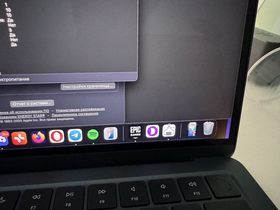 macbook air m3, 8/256 midnight