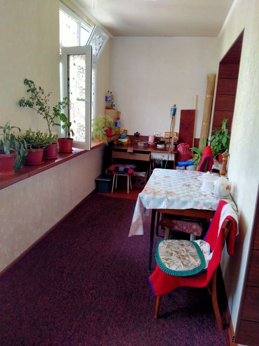 Юнусабад 15 квартал 5ком. 97м2 Улучшенка