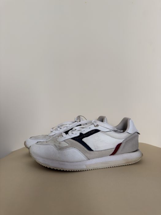 Оригинални Tommy Hilfiger Essential TH Runner 41