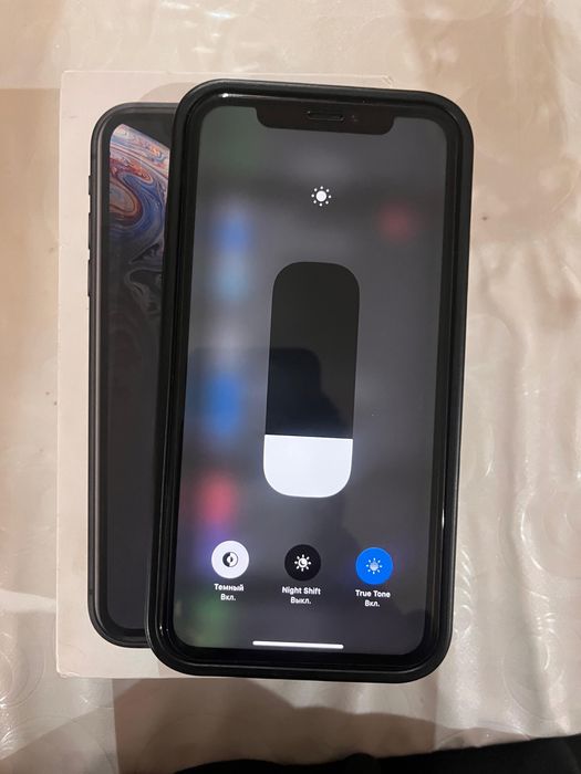 iphone xr. 64gb каробка есть