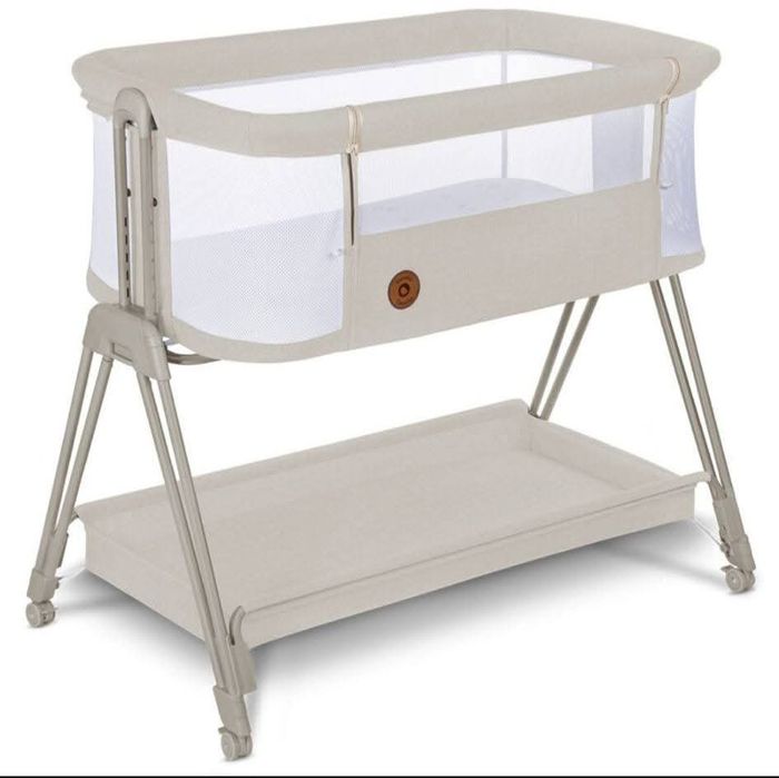 Vand patut co-sleeper Lionelo Luna