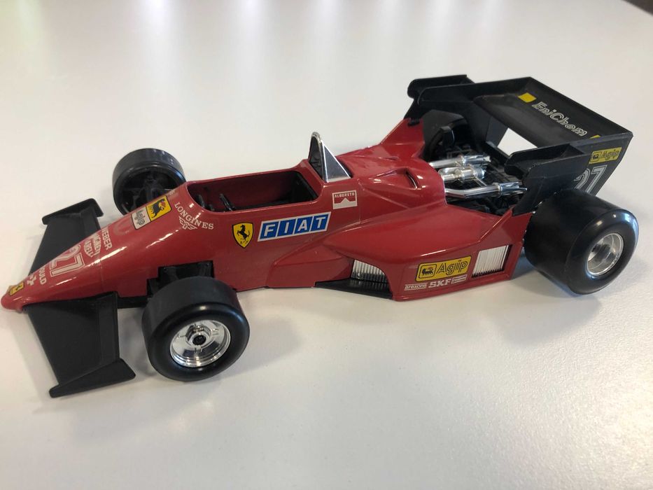 Mетални колекционерски колички BBURAGO  F1 FERARRI 124 & Brabham Turbo